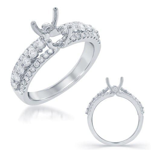 Engagement ring, set with 54 round brilliant cut diamonds